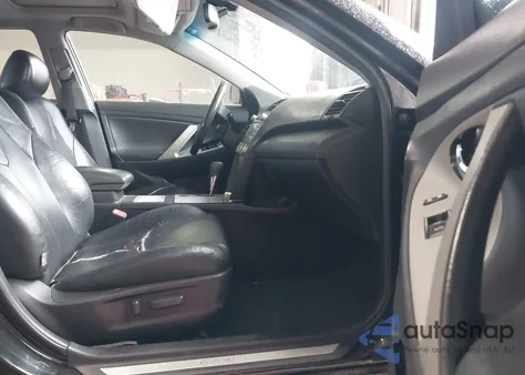 2011 Toyota Camry Se z USA, uszkodzony, nr VIN 4T1BF3EK2BU197232